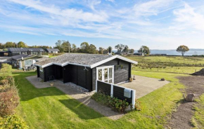 Awesome Home In Aabenraa With House Sea View